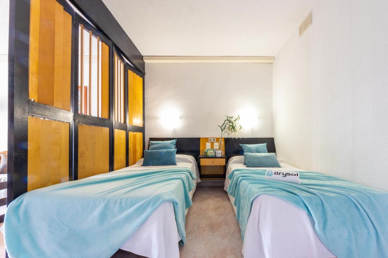Apartamentos Alboran-Arysal Salou Dış mekan fotoğraf