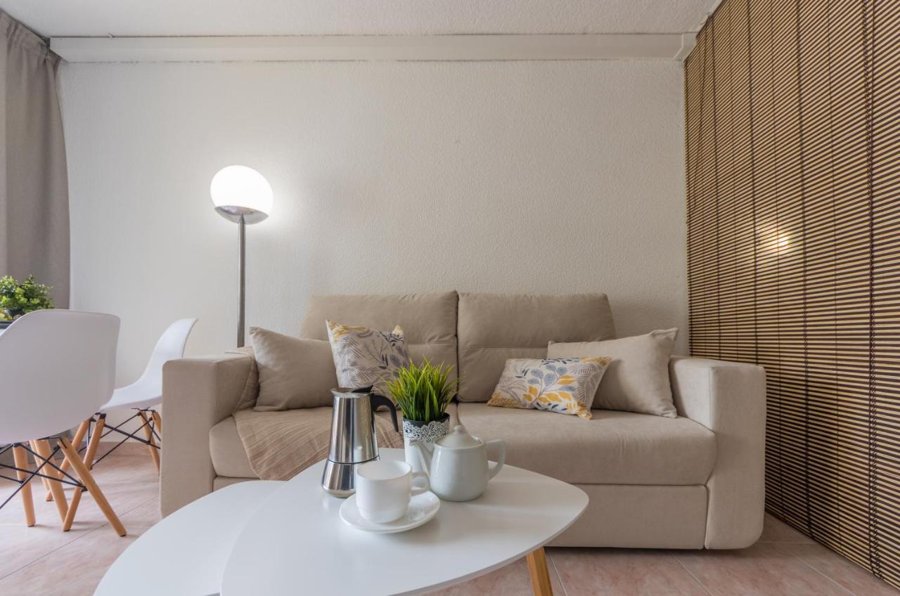Apartamentos Alboran-Arysal Salou Dış mekan fotoğraf