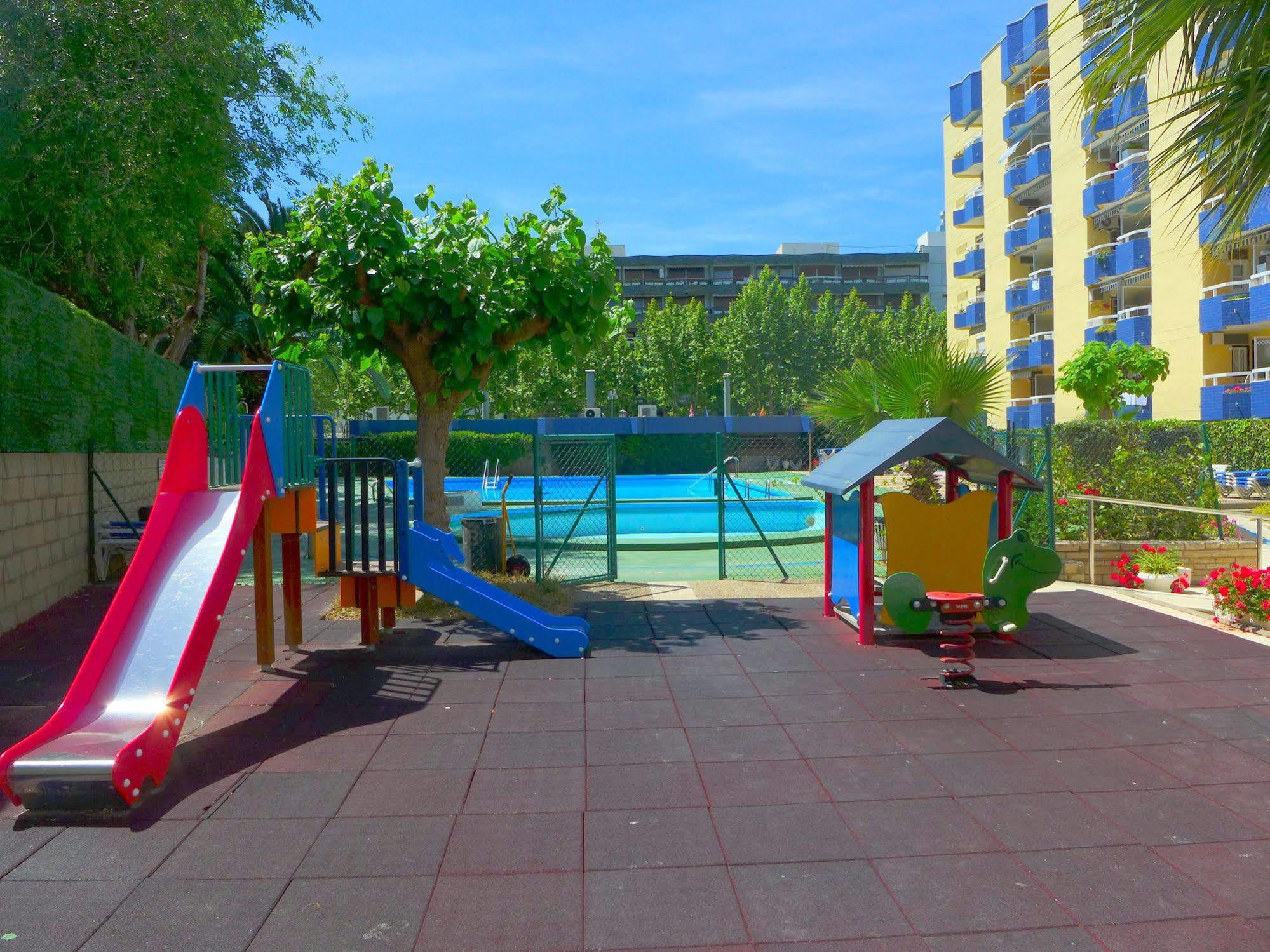 Apartamentos Alboran-Arysal Salou Dış mekan fotoğraf